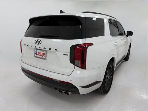 Used 2024 Hyundai Palisade Calligraphy image 21