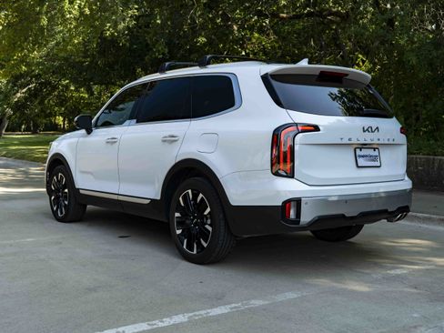Used 2024 Kia Telluride SX FWD image 7