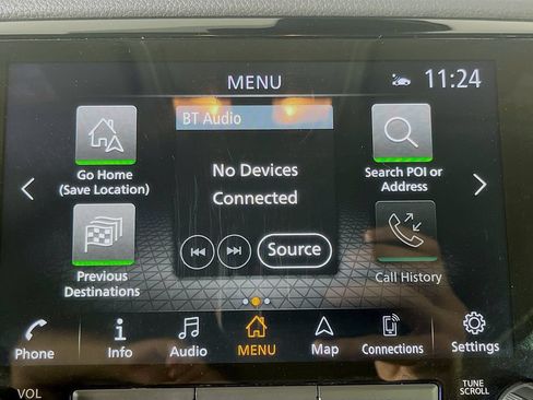 Used 2021 Nissan Titan SV w/ SV Convenience Package AWD/4WD image 19