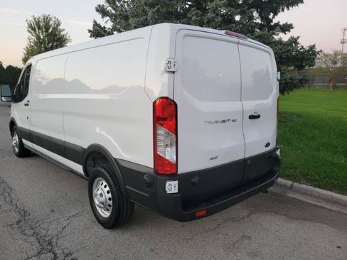Used 2023 Ford Transit 150 Low Roof AWD image 4