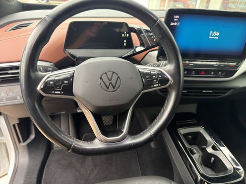 Used 2021 Volkswagen ID.4 Pro S w/ Gradient Package image 13