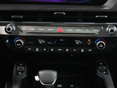 Used 2024 Kia Telluride SX X-Line image 22