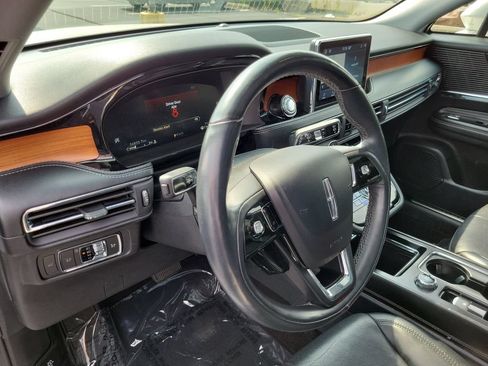 Used 2022 Lincoln Corsair Reserve AWD/4WD image 9