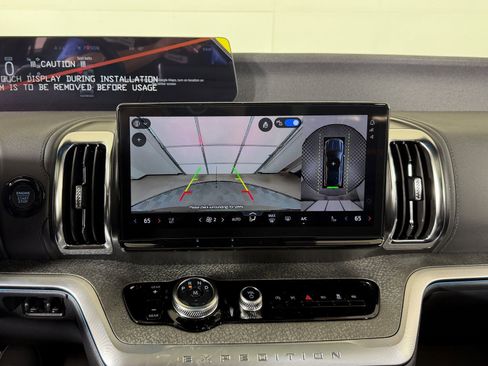 New 2025 Ford Expedition Tremor image 15