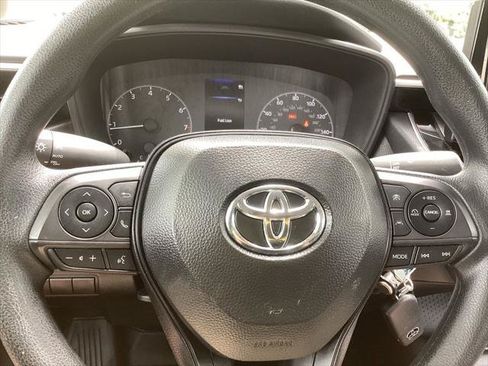 Certified 2025 Toyota Corolla LE FWD image 16