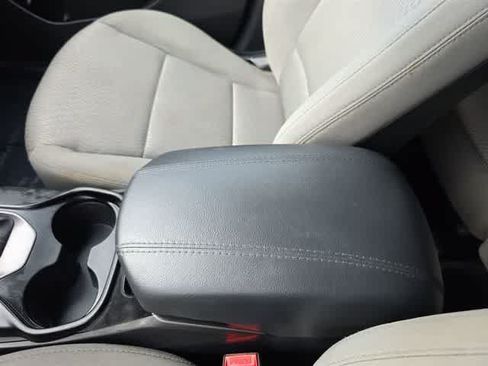 Used 2014 Hyundai Santa Fe Sport FWD image 41