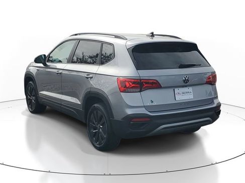 Used 2023 Volkswagen Taos S FWD image 3
