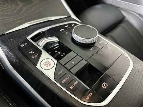 Used 2023 BMW 330i Sedan image 16