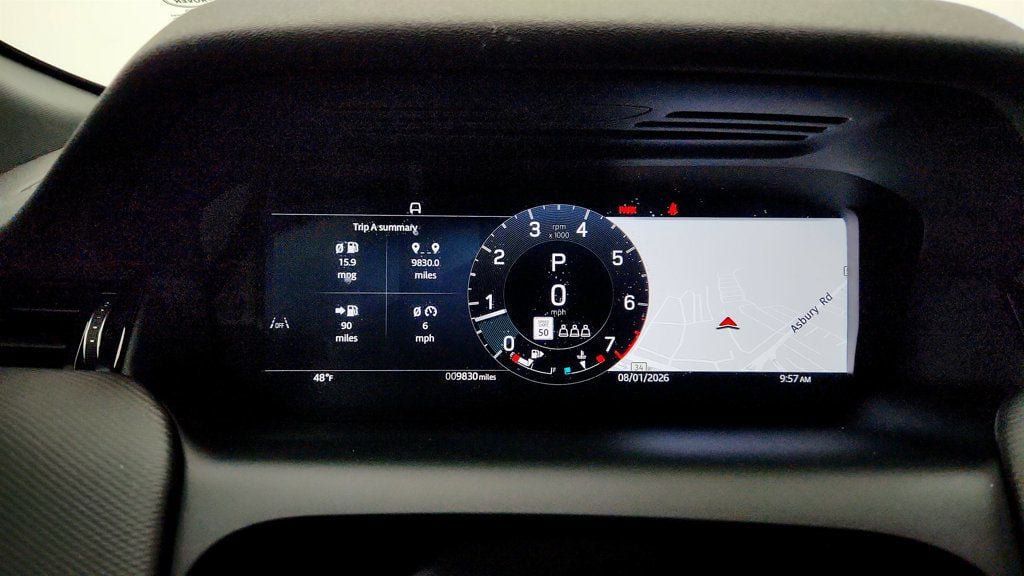 Used 2025 Land Rover Discovery Sport Dynamic SE AWD/4WD image 17
