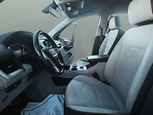 Used 2019 GMC Terrain SLE FWD image 10