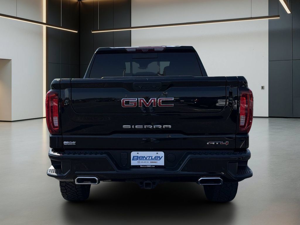 Used 2022 GMC Sierra 1500 AT4 w/ AT4 Premium Package AWD/4WD image 5