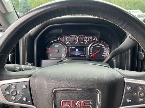 Used 2016 GMC Sierra 2500 SLT w/ Duramax Plus Package AWD/4WD image 12