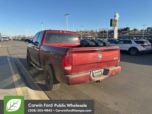 Used 2018 RAM 1500 Express w/ Express Value Package image 10