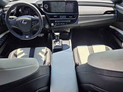 Certified 2022 Lexus ES 350 F Sport w/ Accessory Package 2 FWD image 5