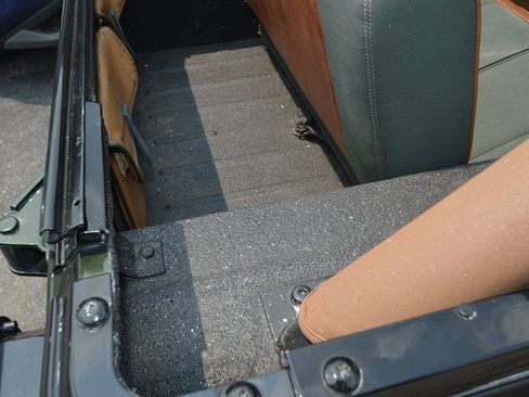Used 1995 Jeep Wrangler Sahara AWD/4WD image 13