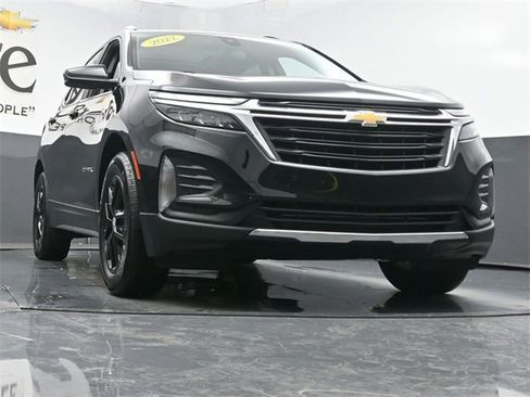 Used 2022 Chevrolet Equinox LT image 3