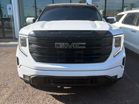 Used 2022 GMC Sierra 1500 Elevation RWD image 5