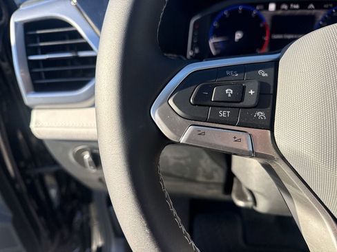 New 2026 Volkswagen Taos SEL AWD/4WD image 19