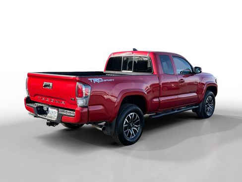 Used 2022 Toyota Tacoma TRD Sport w/ TRD Premium Sport Package image 5