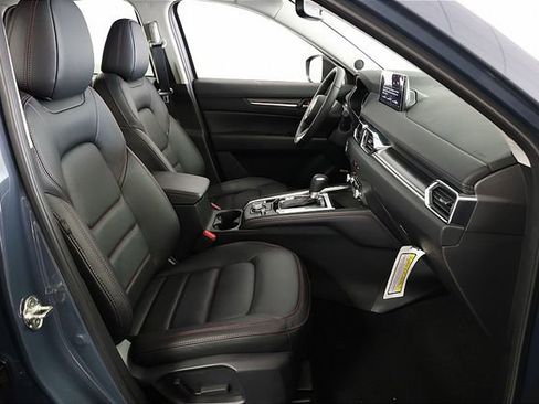 New 2025 MAZDA CX-5 Carbon Edition image 23