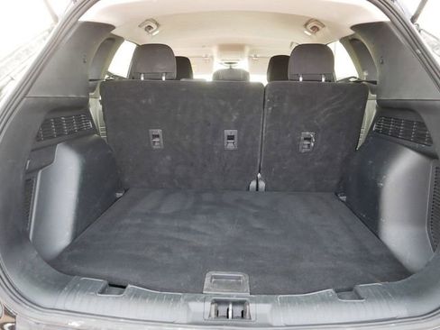 Used 2025 Ford Escape Active AWD/4WD image 18