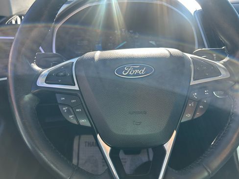Used 2015 Ford Edge SEL w/ Equipment Group 201A image 25