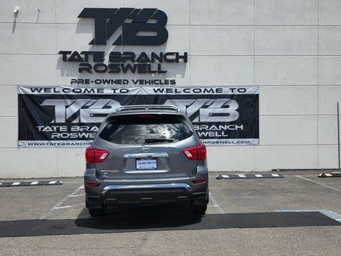 Used 2020 Nissan Pathfinder S FWD image 9