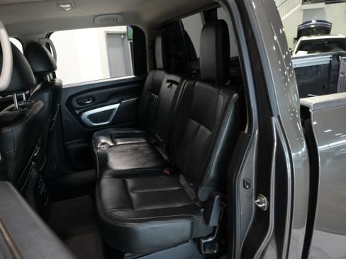 Used 2016 Nissan Titan SL AWD/4WD image 35
