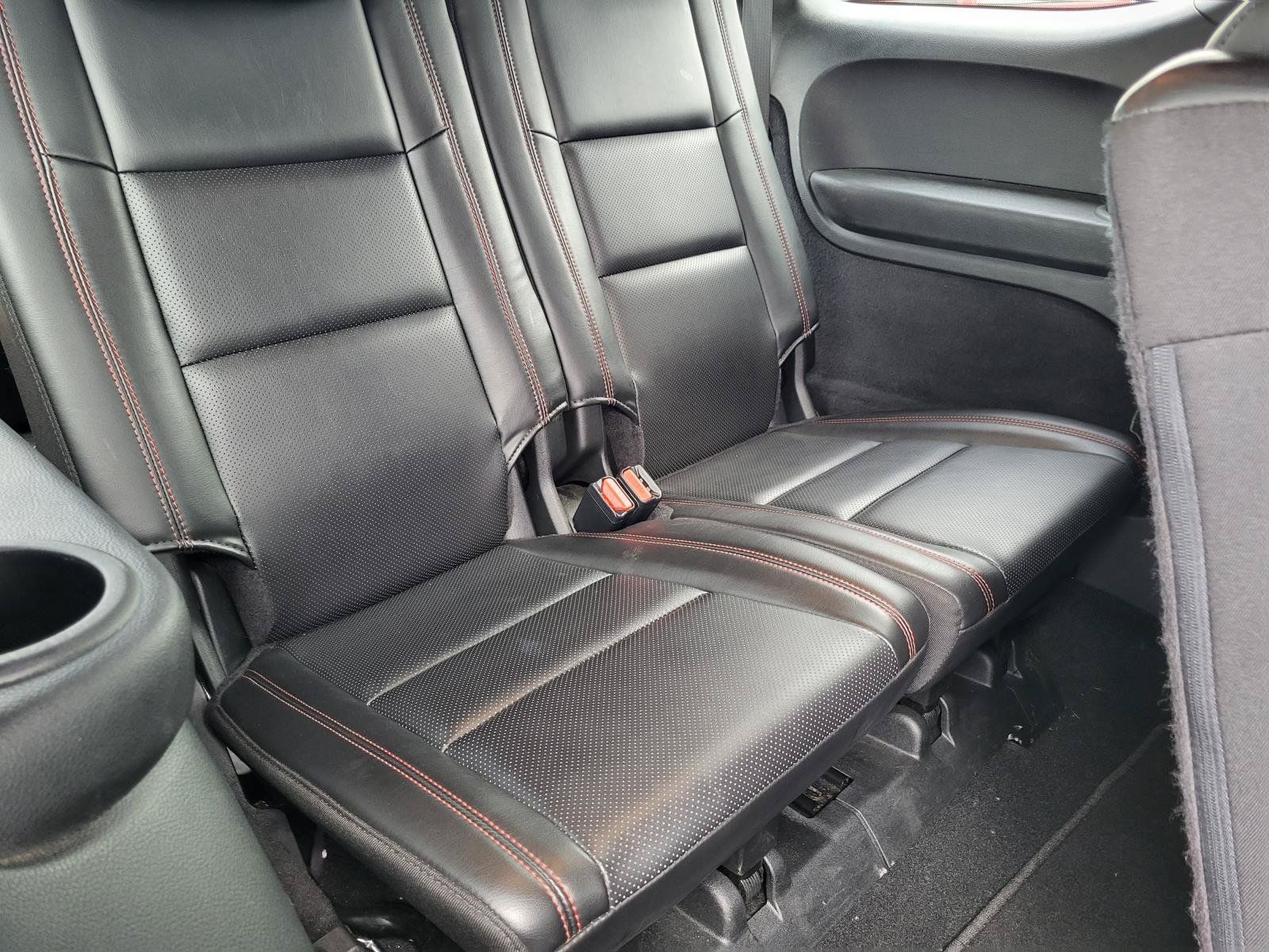Used 2024 Dodge Durango GT RWD image 12