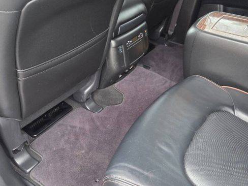 Used 2017 Nissan Armada Platinum image 19