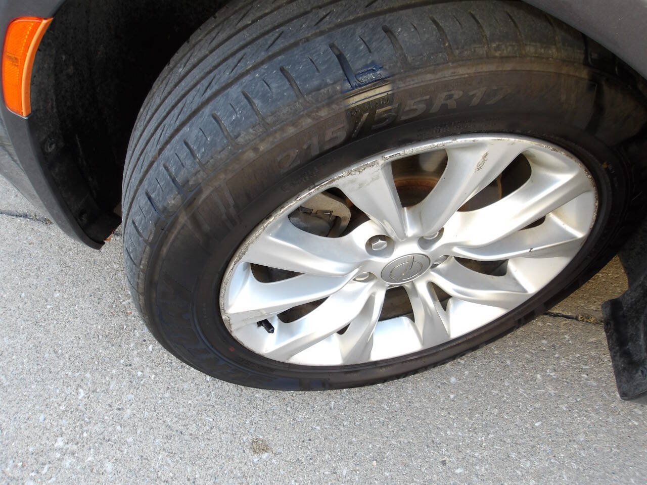 Used 2015 Chrysler 200 C FWD image 35