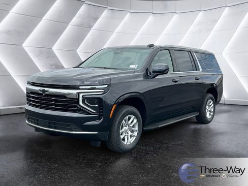 New 2026 Chevrolet Suburban LS RWD image 1