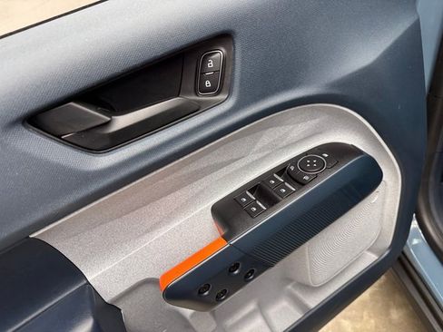 Certified 2022 Ford Maverick XLT w/ Equipment Group 300A Standard image 11