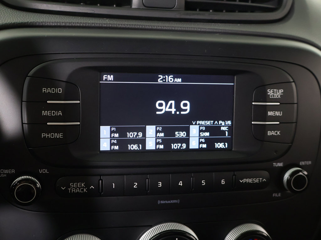 Used 2018 Kia Soul FWD image 35