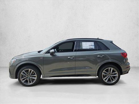 Used 2025 Audi Q3 2.0T Premium w/ Convenience Package image 7