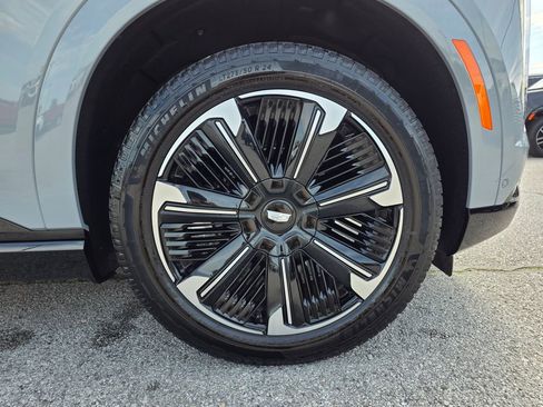 Used 2026 Cadillac Escalade IQ Sport 1 image 31