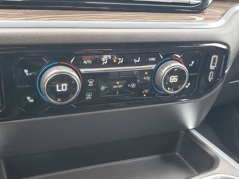 Used 2025 Chevrolet Silverado 1500 RST image 25