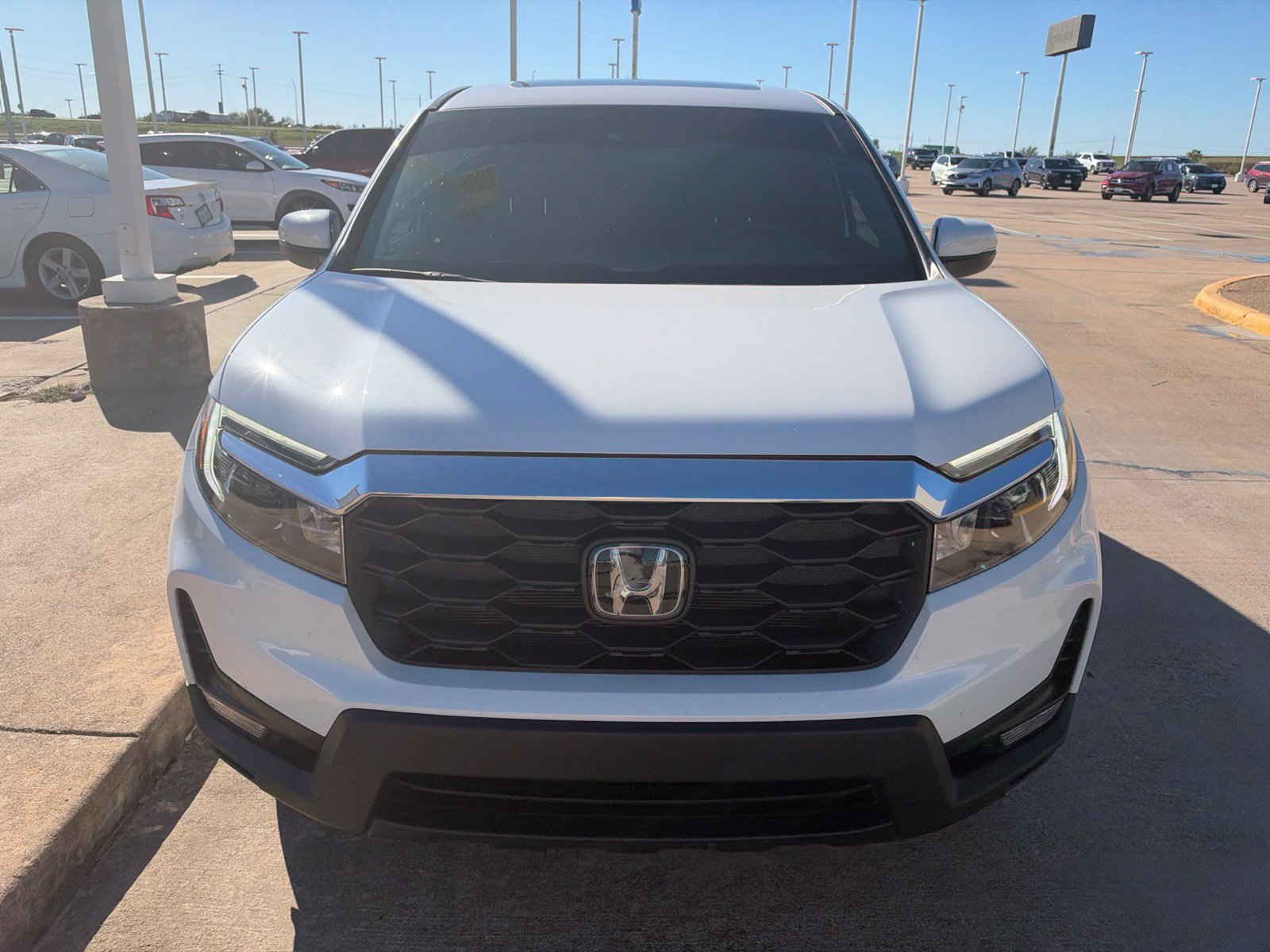 Used 2025 Honda Passport EX-L image 10