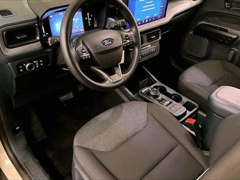 Certified 2025 Ford Maverick XL image 12