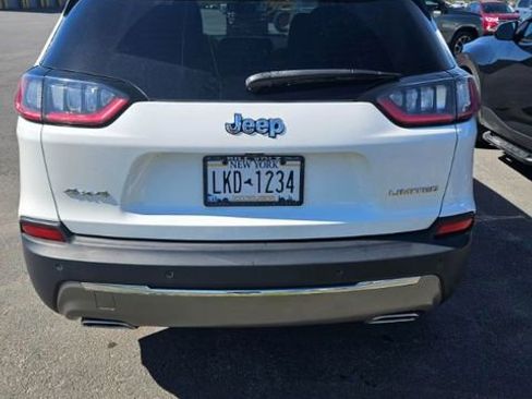 Used 2019 Jeep Cherokee Limited AWD/4WD image 4