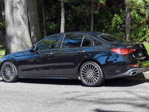 Used 2022 Mercedes-Benz C 300 Sedan w/ AMG Line w/ Night Package image 6
