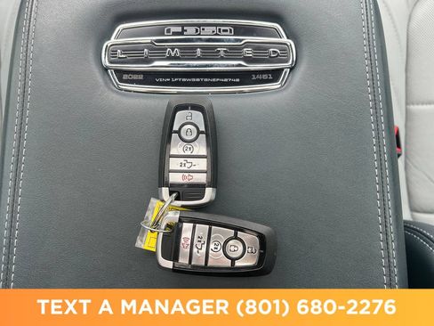 Used 2022 Ford F350 Limited AWD/4WD image 28