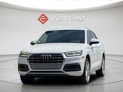 Used 2018 Audi Q5 2.0T Premium Plus w/ Premium Plus Package AWD/4WD image 4