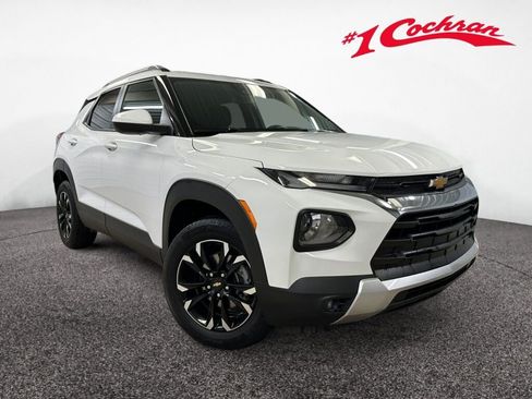 Certified 2023 Chevrolet TrailBlazer LT w/ Convenience Package image 1