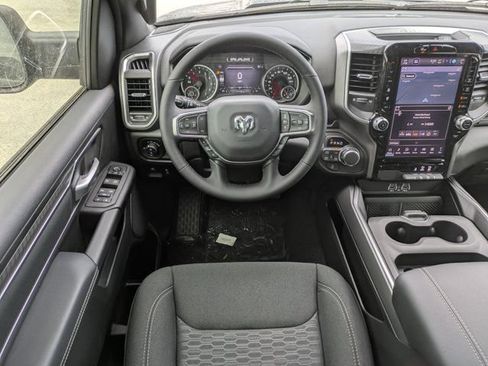 New 2026 RAM 1500 Big Horn AWD/4WD image 16