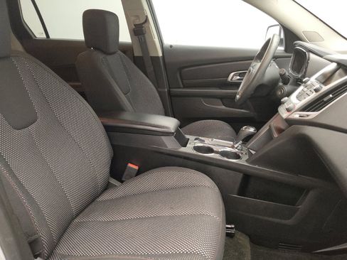 Used 2017 GMC Terrain SLE image 21