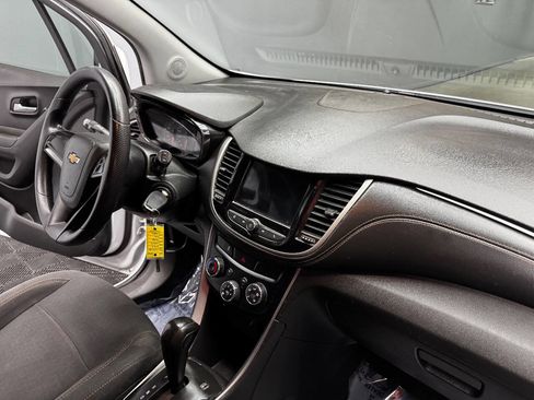 Used 2019 Chevrolet Trax LS w/ LPO, Cargo Package image 46