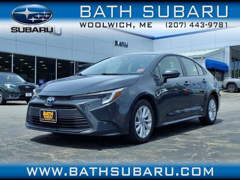 Used 2023 Toyota Corolla LE w/ LE Convenience Package AWD/4WD image 1