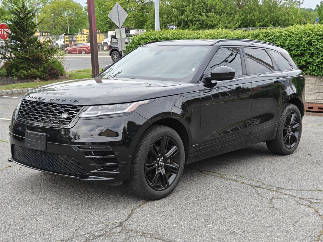 Used 2018 Land Rover Range Rover Velar R-Dynamic SE AWD/4WD image 8