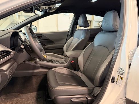 Used 2025 Subaru Crosstrek 2.5i Wilderness w/ Wilderness Package image 9